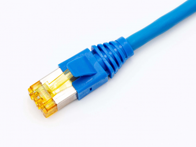 Patchkabel Kat.6A  Halogenfrei geschirmt EMT mit TLP45 Tülle