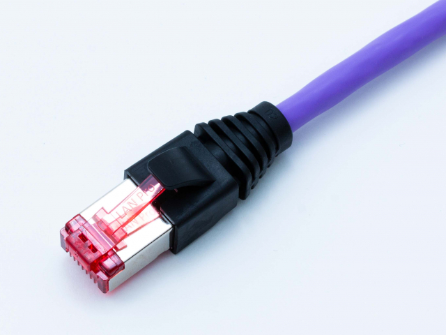 Patchkabel Kat. 6 Halogenfrei geschirmt CLP mit TLP45 Tülle